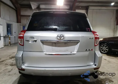 2011 Toyota Rav4 Sport z USA, uszkodzony, nr VIN JTMRF4DVXB5042006
